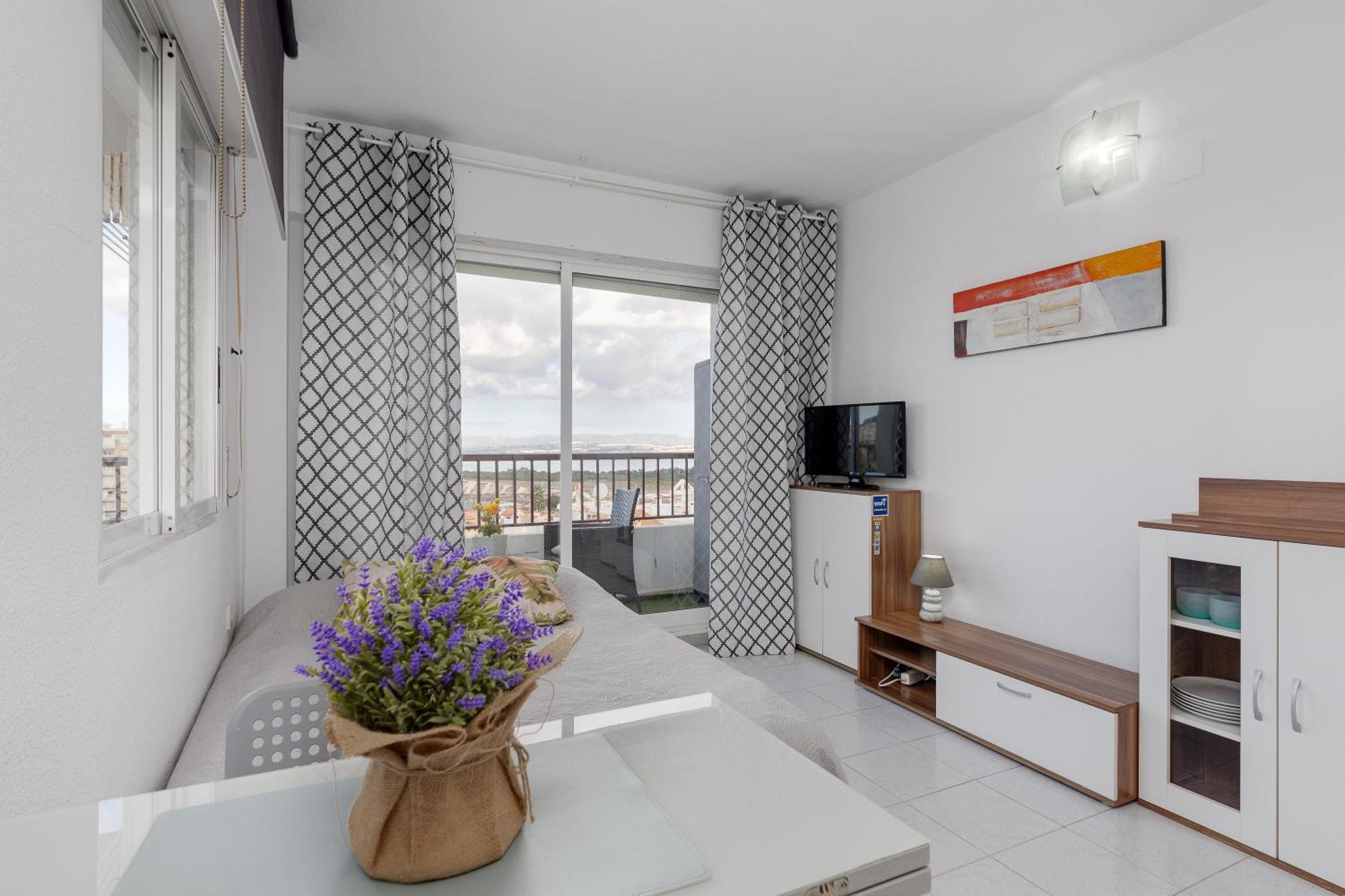 Estudio Jardin Del Mar Торевиеха Екстериор снимка